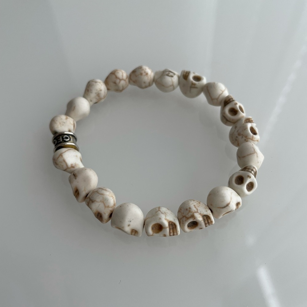 Skulls bracelet